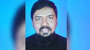 হবিগঞ্জে হাতকড়াসহ পালাল আওয়ামী লীগ নেতা