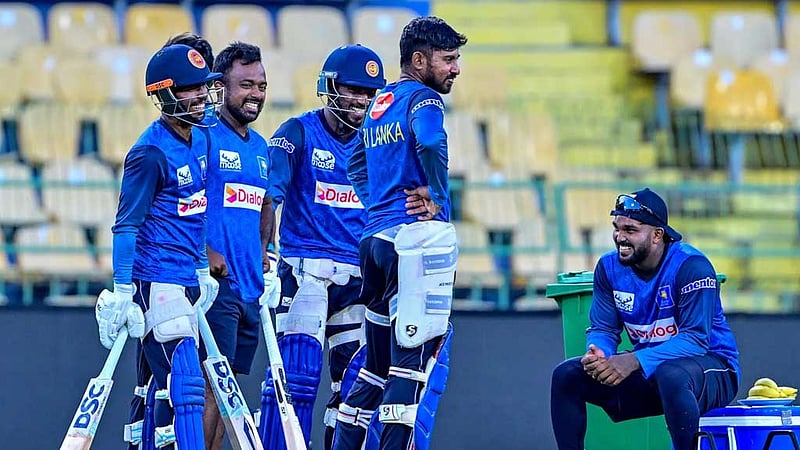 এশিয়া কাপ দিয়ে ফিরছেন লঙ্কান তারকা অলরাউন্ডার