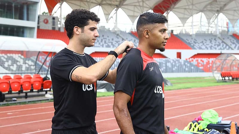 বিশ্রামে জামালরা, অনুশীলনে ব্যস্ত নেপাল