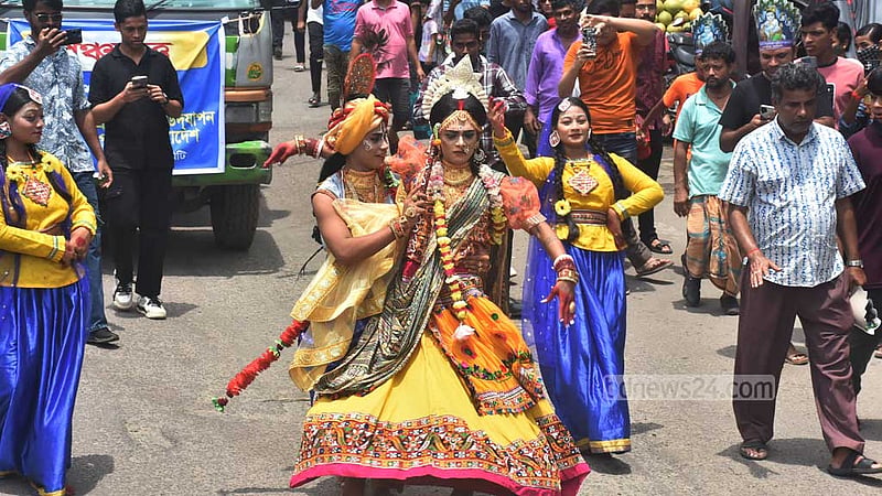 চট্টগ্রামে জন্মাষ্টমীর শোভাযাত্রা থেকে সম্প্রীতির আহ্বান