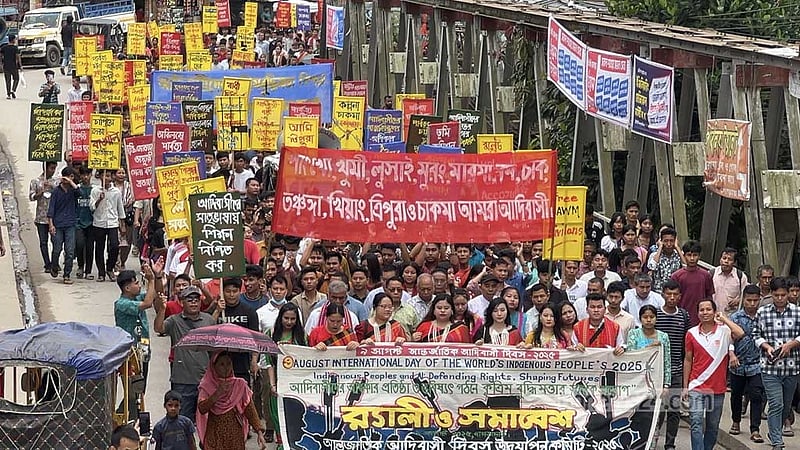 ‘বহুত্ববাদের বিরোধিতা আদিবাসী জনগণের সঙ্গে প্রহসন’