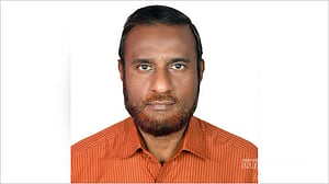 পূর্ব বিরোধ: কুষ্টিয়ায় সাংবাদিককে হাতুড়ি-রড দিয়ে পিটিয়ে জখম