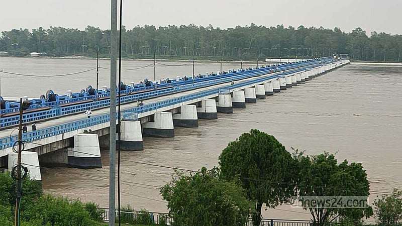 ফের বিপৎসীমার ওপরে তিস্তা, লালমনিরহাটে নিম্নাঞ্চল প্লাবিত