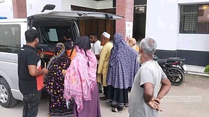 মাদারীপুরে গাছে মোটরসাইকেলের ধাক্কা, প্রাণ গেল ইমামের