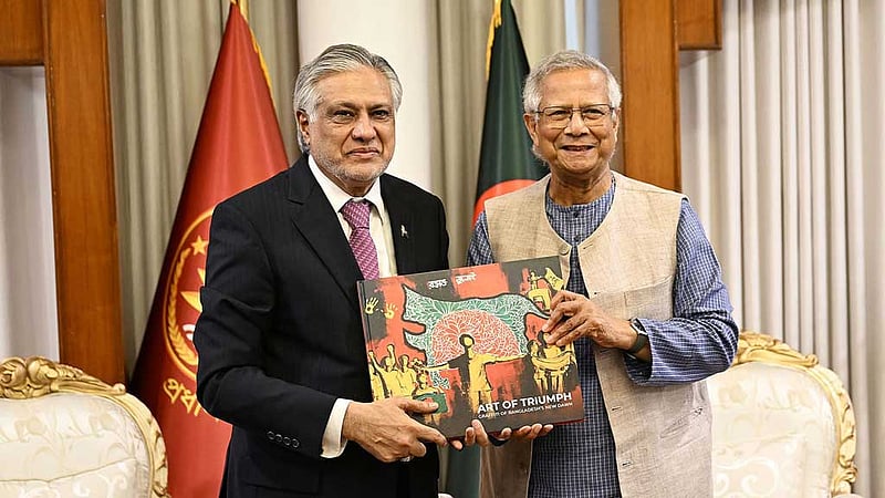 প্রধান উপদেষ্টার সঙ্গে ইসহাক দারের সাক্ষাৎ