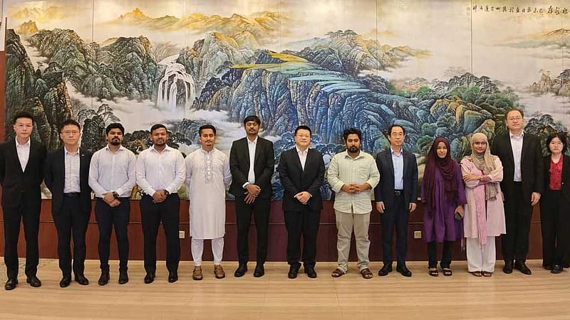 মালয়েশিয়া সফর শেষে চীন যাবেন নাহিদ