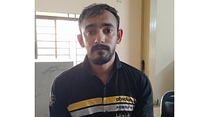 নারায়ণগঞ্জে ওসমান পরিবারের ‘ক্যাডার’ ম্যাকলিন গ্রেপ্তার