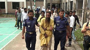 নাটোরে গৃহবধূকে শ্বাসরোধে হত্যার দায়ে স্বামীর যাবজ্জীবন