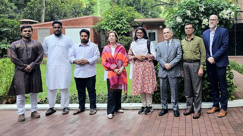 মার্কিন শার্জ দ্য অ্যাফেয়ার্সের সঙ্গে দুই ঘণ্টা বৈঠক এনসিপির চার নেতার