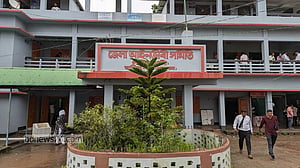 পটুয়াখালীতে বিচারকের বাসায় টাকার বান্ডিল, পিপির সদস্য পদ স্থগিত