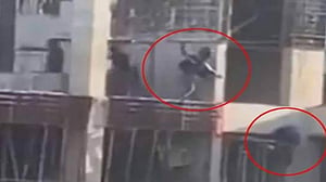 কার্নিশে ঝোলা তরুণকে গুলি: সাবেক ডিএমপি কমিশনারসহ ৫ জন অভিযুক্ত