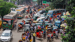 শাহবাগে ‘ডাইভারশন’ কি দুর্ভোগ কমাচ্ছে?