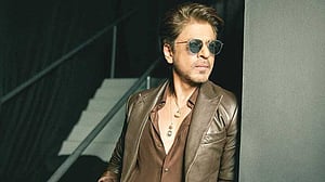 ফের পেছাল শাহরুখের প্রত্যাবর্তনের তারিখ