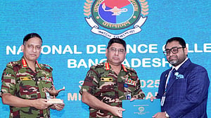 ক্যাপস্টোন লিডারশিপ কোর্সে ‘বিশেষ স্বীকৃতি’ পেলেন শেলটেকের এমডি তানভীর