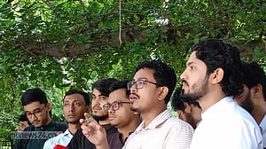 ডাকসুতে একটি সংগঠনকে কমিশন ‘বিশেষ সুবিধা’ দিয়ে যাচ্ছে: সাদিক কায়েম
