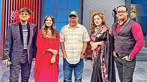 'বৈঠকখানায়' মিল্টন খন্দকারের কথা ও সুরে গাইবেন চার শিল্পী
