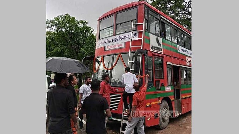 শাবি শিক্ষার্থীদের পরিবহনে যুক্ত হল তিনটি দ্বিতল বাস