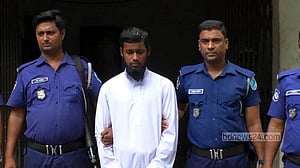 টাঙ্গাইলে ছাত্রকে ধর্ষণের অভিযোগে মাদ্রাসা শিক্ষক গ্রেপ্তার