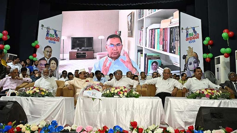 যারা পরিবেশ ঘোলা করছেন, তারা গণতন্ত্র উত্তরণে বাধা দিচ্ছেন: তারেক