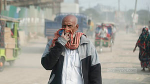 শীতে ধুলার দূষণে ভোগান্তি