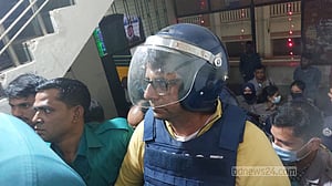 আনিস আলমগীরকে দুর্নীতি মামলায় গ্রেপ্তার দেখানোর শুনানি বুধবার