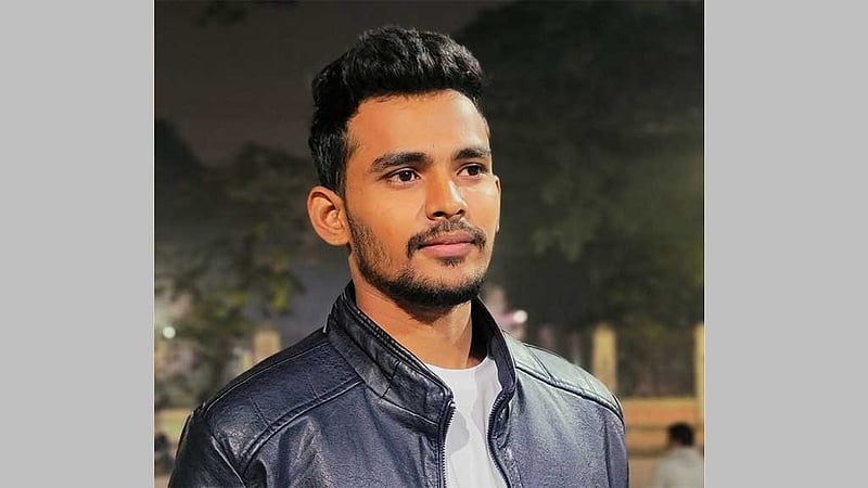 ফেইসবুক পেইজ খোয়ালেন আসিফ মাহমুদ