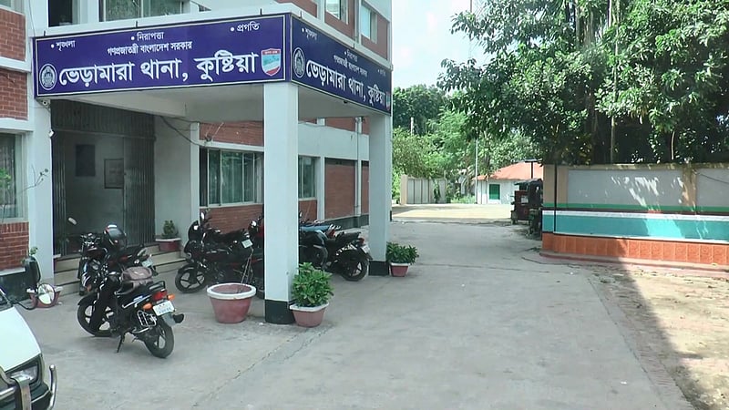 ভেড়ামারায় ট্রাক চাপায় ২ বাইক আরোহী নিহত