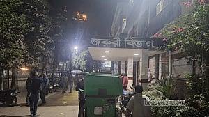 ব্রাহ্মণবাড়িয়ায় মোটরসাইকেলে এসে যুবককে গুলি