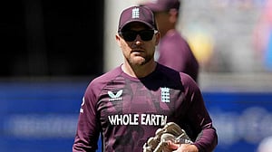 চাকরি হারানোর শঙ্কাকে পাত্তা দিচ্ছেন না ম্যাককালাম