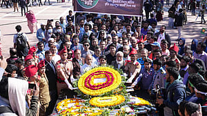 শহীদ বুদ্ধিজীবীদের প্রতি শ্রদ্ধা বিইউবিটির