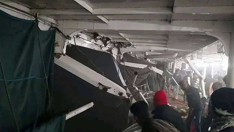 মেঘনায় ২ লঞ্চের সংঘর্ষ: আট সদস্যের তদন্ত কমিটি গঠন
