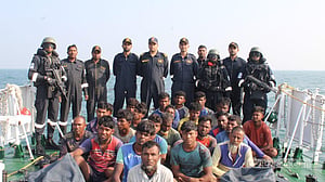 ভারতের কারাগারে অর্ধ শতাধিক বাংলাদেশি জেলে, উদ্বেগে পরিবার