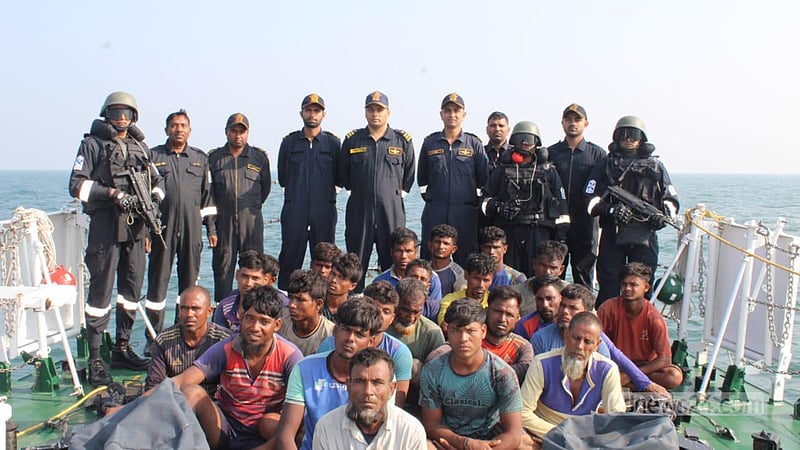 ভারতের কারাগারে অর্ধ শতাধিক বাংলাদেশি জেলে, উদ্বেগে পরিবার