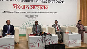 এবারের বাণিজ্য মেলায় পলিথিন ব্যাগ নয়: বাণিজ্য সচিব