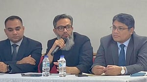 দুবাইয়ে পোস্টাল ব্যালটে ভোটদান নিয়ে প্রচারণা সভা