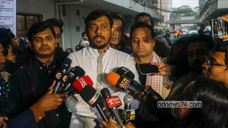 হাদির সেই আসন ঢাকা-৮ এ মনোনয়নপত্র জমা দিলেন নাসীরুদ্দীন