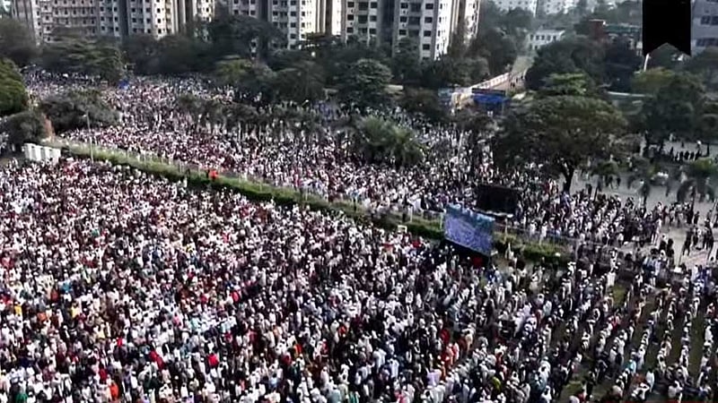 হাদির জানাজা ও রাজনীতির দেওয়াল লিখন
