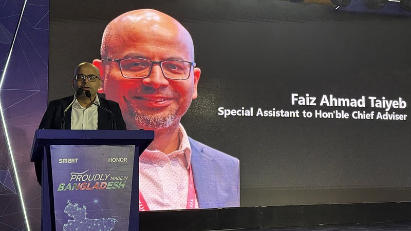 মোবাইল আমদানি ও উৎপাদনে ‘শুল্ক কাঠামো পুনর্বিন্যাস’ করব: তৈয়্যব