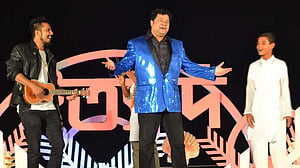 সমুদ্র–পাহাড়ের পটভূমিতে পুরোনো ‘ইত্যাদি’ ফিরছে