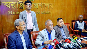 ঠান্ডা-সর্দি লাগবে বলে ঘর থেকে বের হতে চায় না: জাপা প্রসঙ্গে স্বরাষ্ট্র উপদেষ্টা
