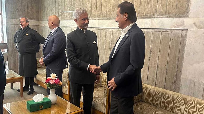 জয়শঙ্কর এগিয়ে এসে বললেন, আমি আপনাকে চিনতে পেরেছি: পাকিস্তানের স্পিকার