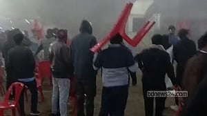 ফরিদপুরে জেমসের কনসার্ট পণ্ড