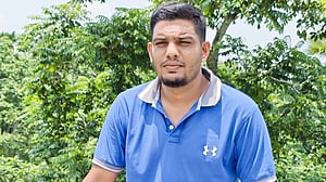 ওসমান হাদির ‘ইনসাফের বাংলাদেশ’ গড়তে এনসিপি নেতার পদত্যাগ