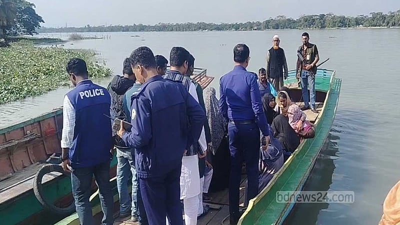 হাদির কফিন আসবে সন্ধ্যায়: ঢাকার পথে পরিবার