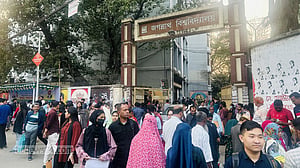 ক্যারম টুর্নামেন্টে পক্ষপাতের অভিযোগ: জকসু নেতাকে থাপ্পড় দিয়ে বহিষ্কার ছাত্রী