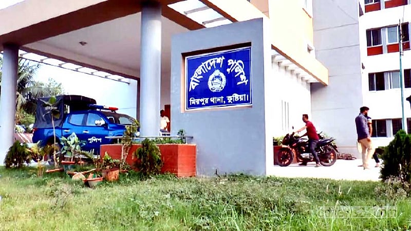 কুষ্টিয়ায় শ্বশুর বাড়ির প্রতিবেশীর উঠানে নির্মাণ শ্রমিকের লাশ, আটক ১