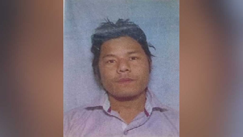 বুড়িমারী স্থলবন্দরে ট্রাকে ‘ঘুমন্ত অবস্থায়’ ভারতীয় চালকের মৃত্যু