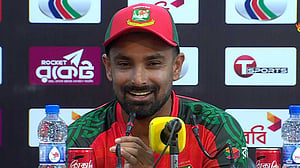 নেতৃত্ব ছাড়ার ইচ্ছে নেই লিটনের