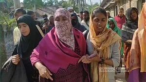 ভারত আর আওয়ামী লীগ নির্বাচন বানচাল করতে চায়: হাদির বোন মাসুমা