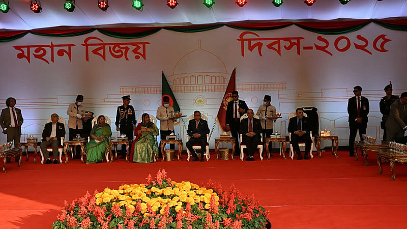 বিজয় দিবসে বঙ্গভবনে রাষ্ট্রপতির সংবর্ধনা